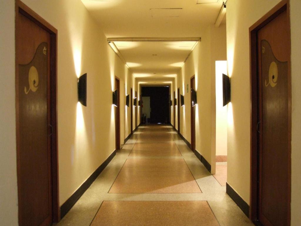Hotel The Regent Ubon Ubon Ratchathani Esterno foto
